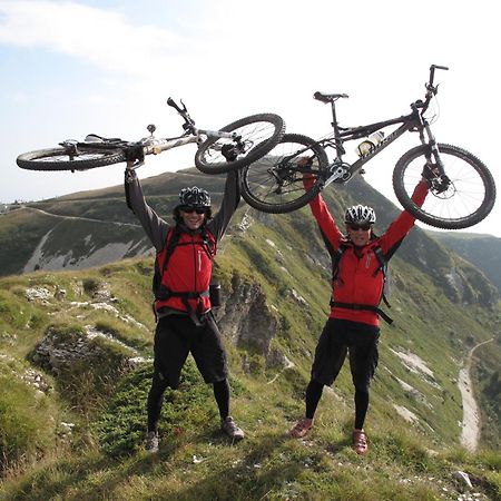 Wine Hotel San Giacomo Activity&Wellness Paderno del Grappa Esterno foto