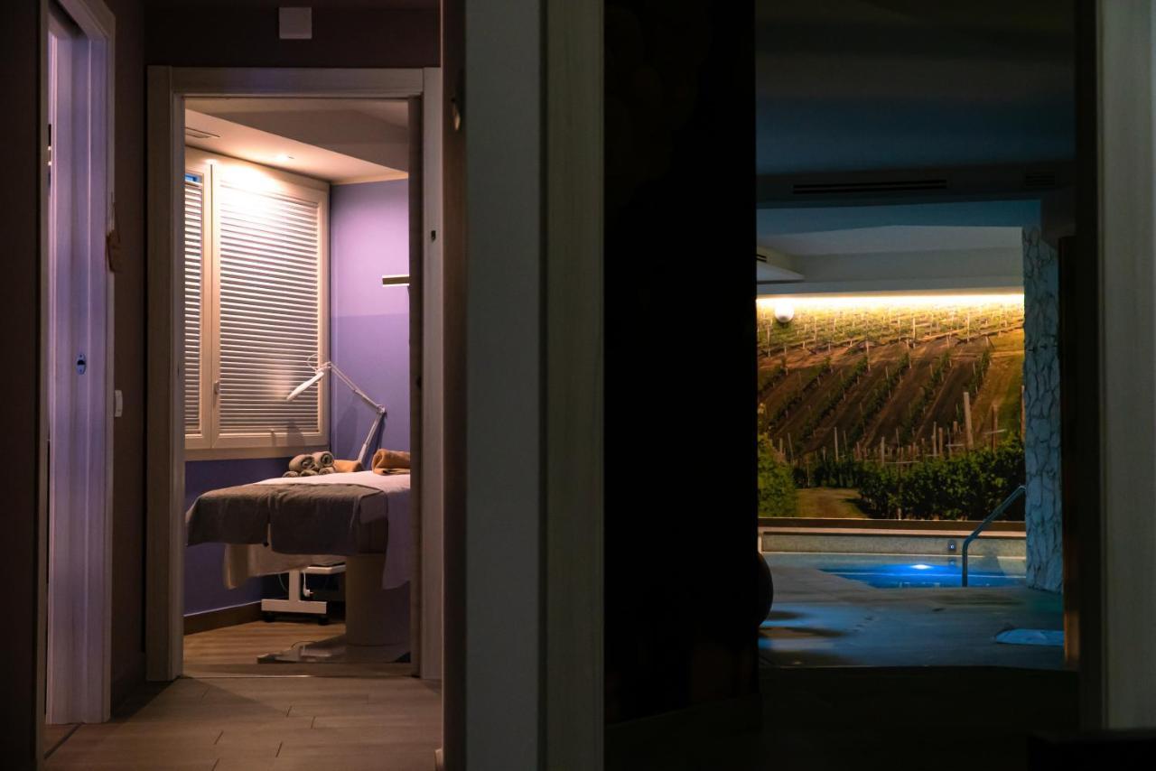 Wine Hotel San Giacomo Activity&Wellness Paderno del Grappa Esterno foto