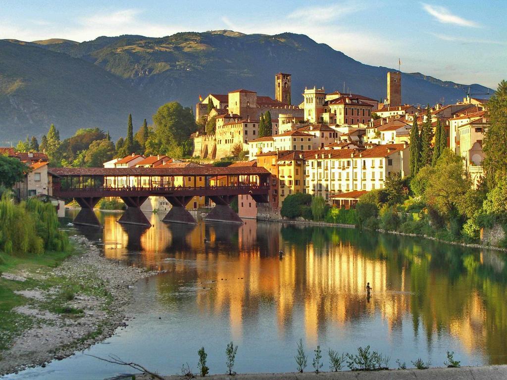 Wine Hotel San Giacomo Activity&Wellness Paderno del Grappa Esterno foto