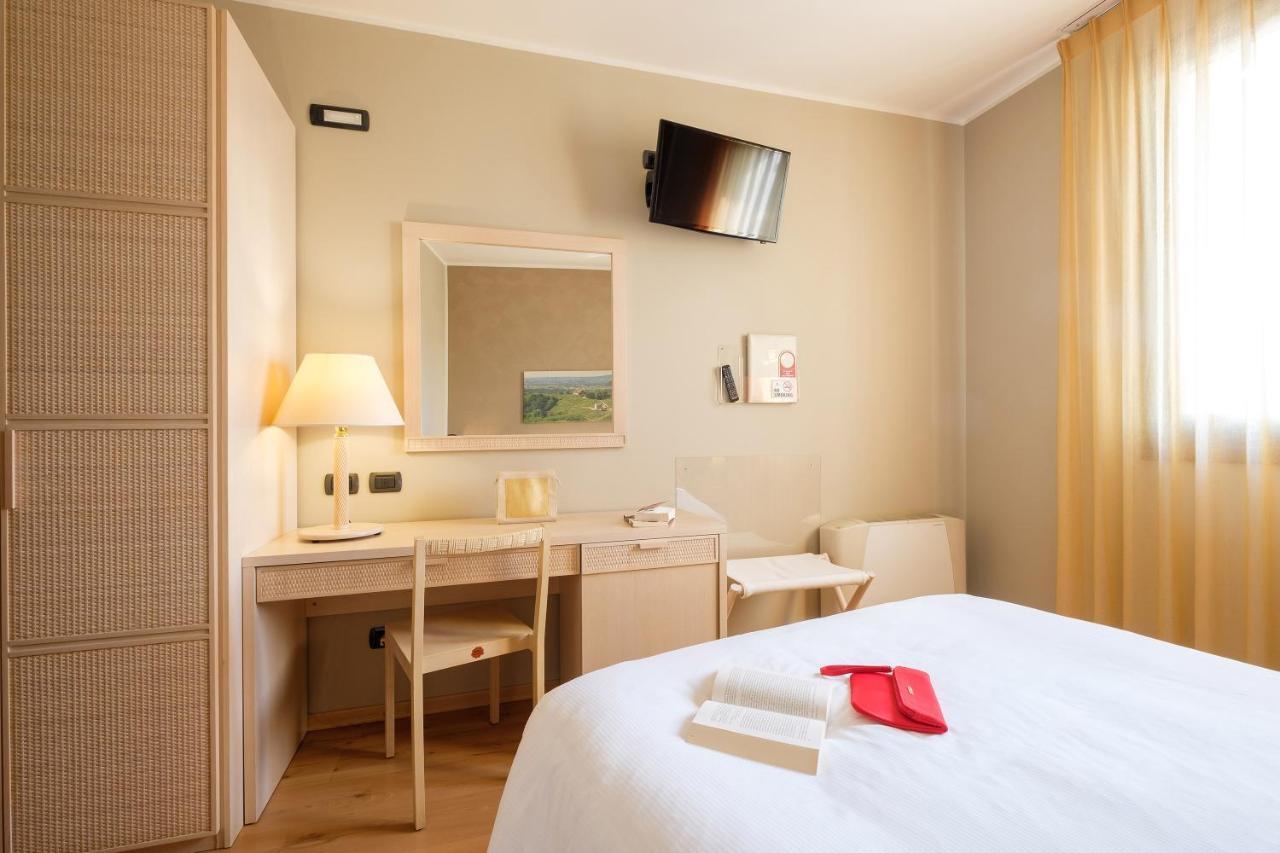 Wine Hotel San Giacomo Activity&Wellness Paderno del Grappa Esterno foto