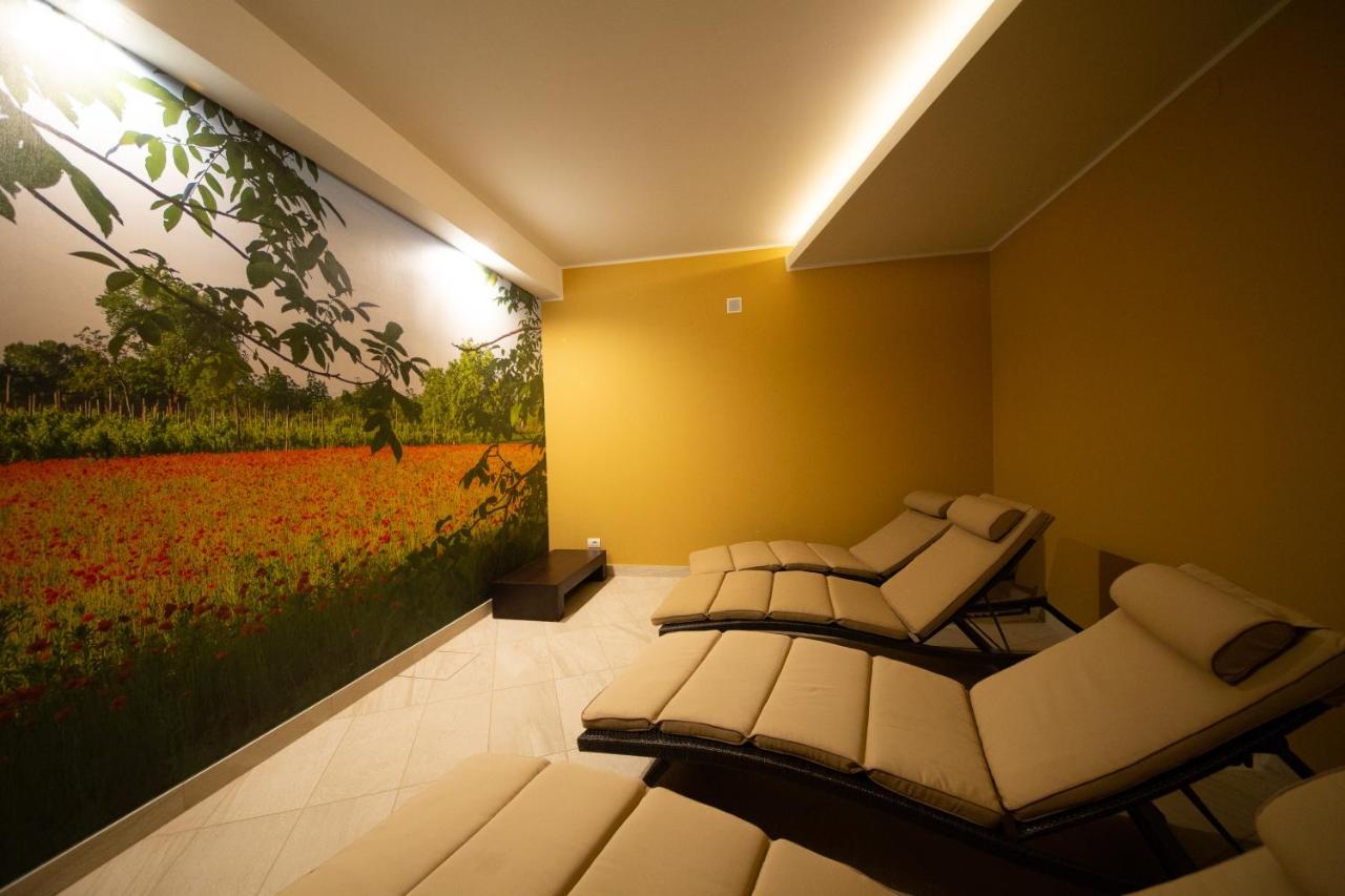 Wine Hotel San Giacomo Activity&Wellness Paderno del Grappa Esterno foto